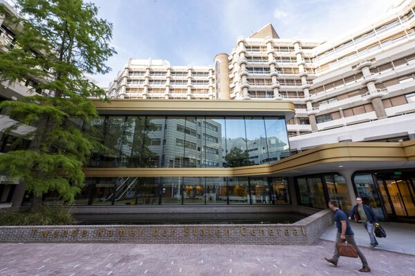 2809210162 tweede kamergebouw buiten